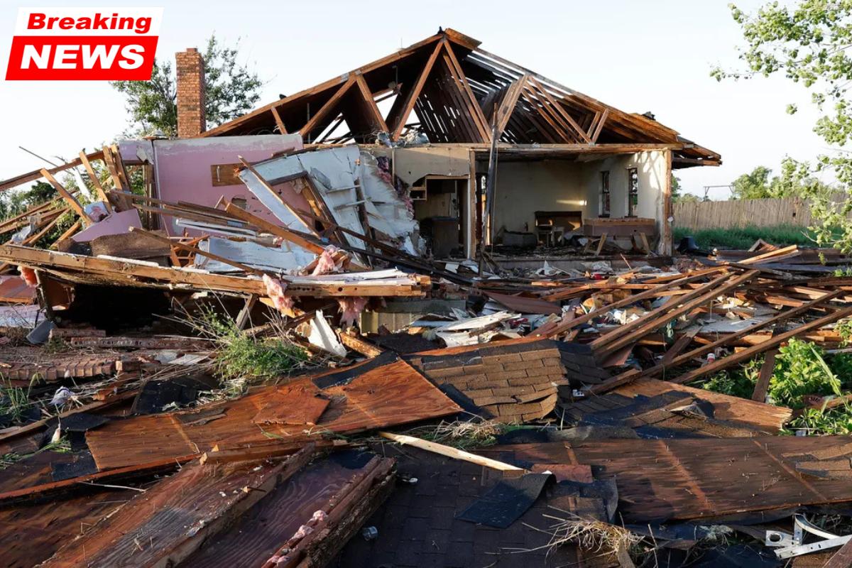 40 homes in the Enid area are damaged by an Oklahoma tornado; no deaths are reported