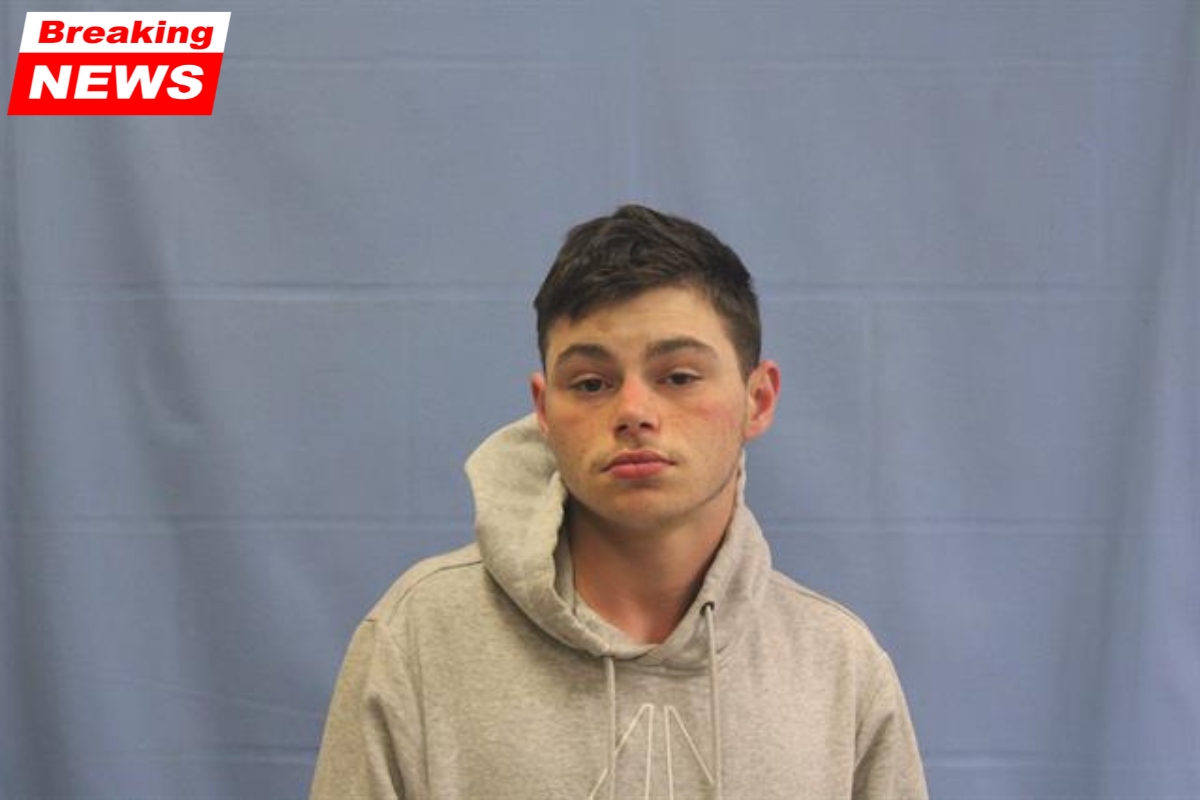 A Van Buren man was found guilty of murder after his body was discovered by a road