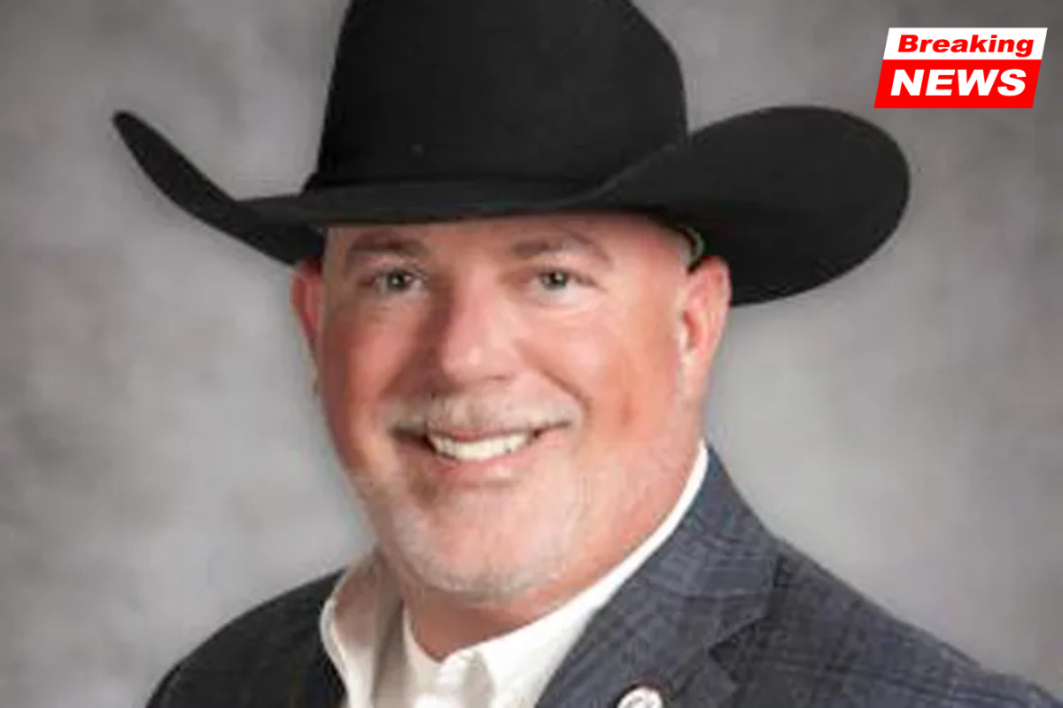 The mayor was arrested following a civil suit alleging that he sexually harassed and grabbed a pregnant woman by the throat during a work trip