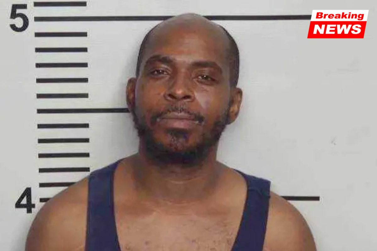 Ky. man is alleged to have threatened to shoot his wife before setting dogs on fire following a dispute over another woman