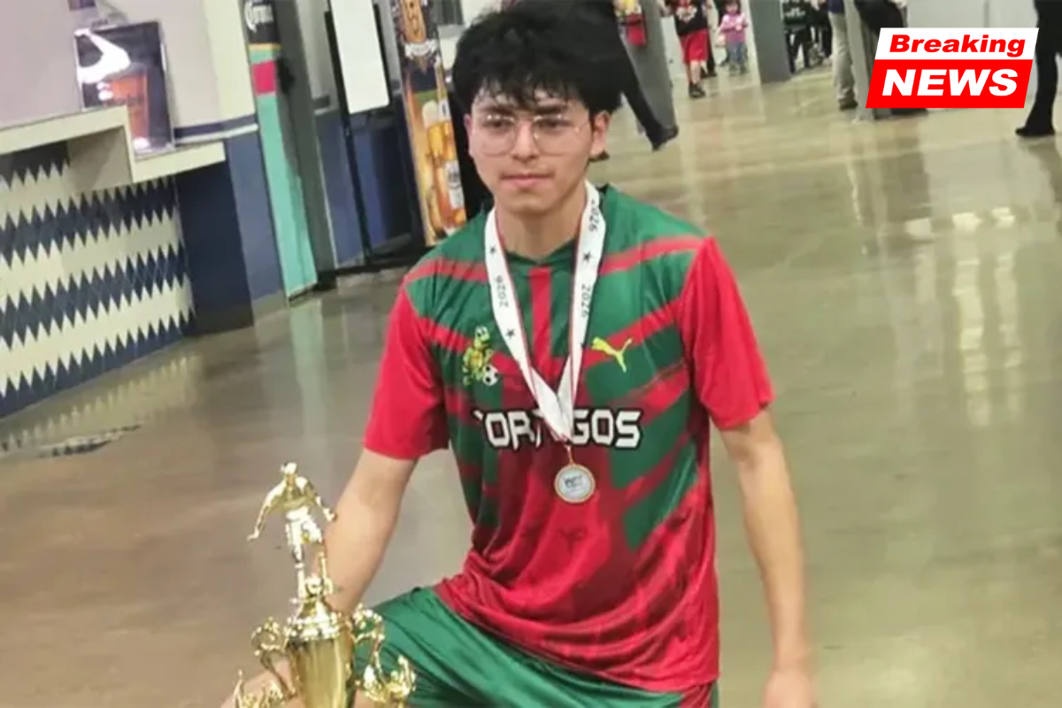 Honor Roll Student, 17, Shot Dead on the Way to School in Chicago: 'Our Lives Changed Completely'