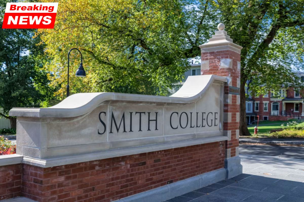 The Department of Education has opened an investigation into Smith College for admitting transgender women