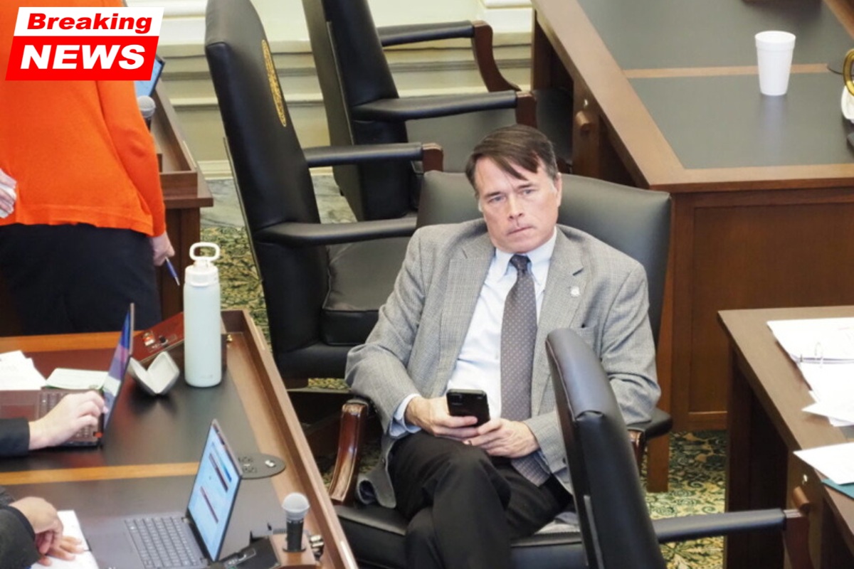 Voters should hold absentee state representatives accountable. The leader of the Oklahoma House